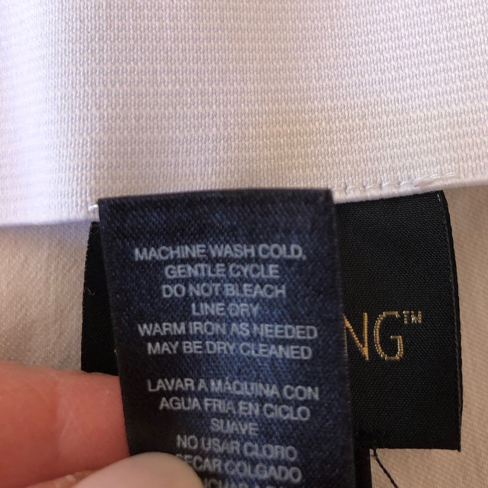 “So Slimming” white pants with side slit at ankle by Chico’s - Picture 9 of 10